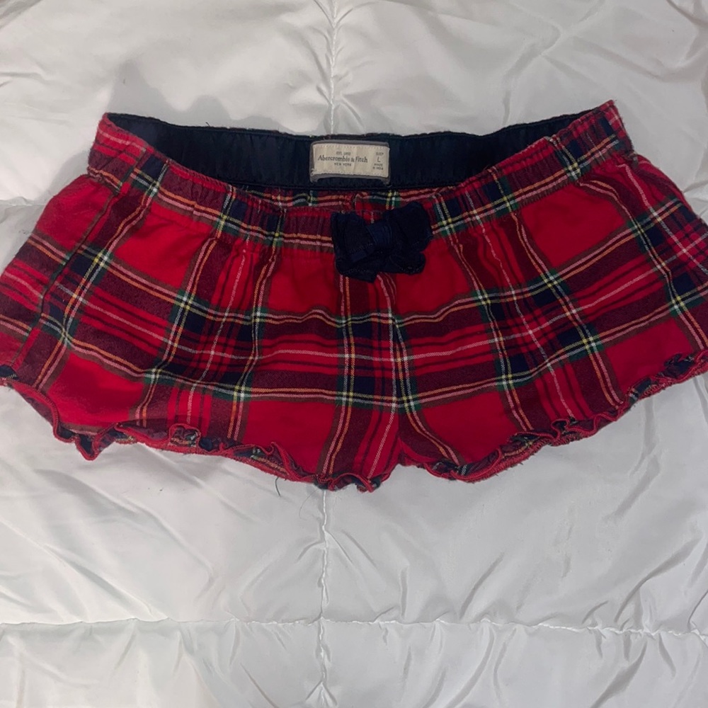 Plaid Abercrombie Christmas shorts